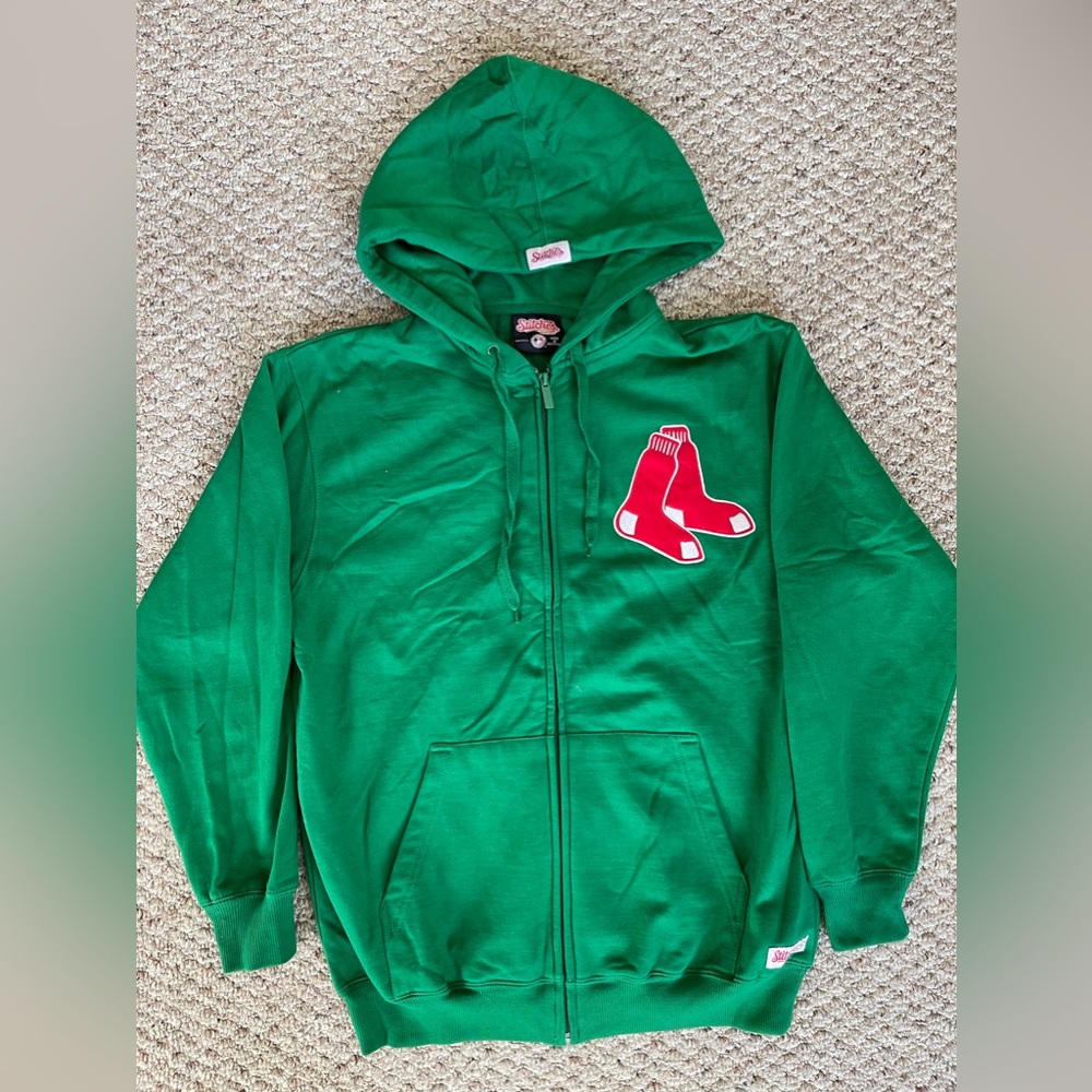 Women’s small Red Sox zipper hoodie. Never worn